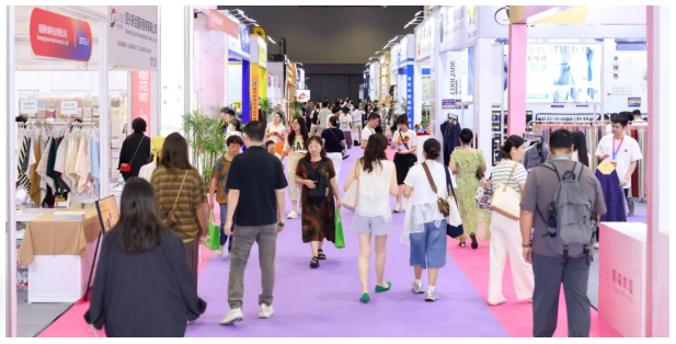 Linking New Opportunities | Liye · The 36th China (Hangzhou) Int'l Textile & Apparel Supply Chain Expo Grand Opening!